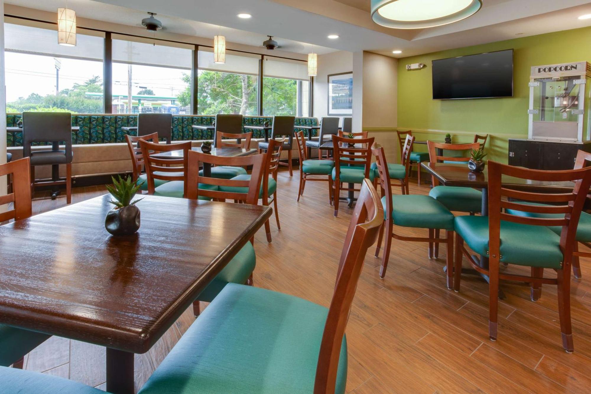 Drury Inn & Suites Nashville Airport ภายนอก รูปภาพ