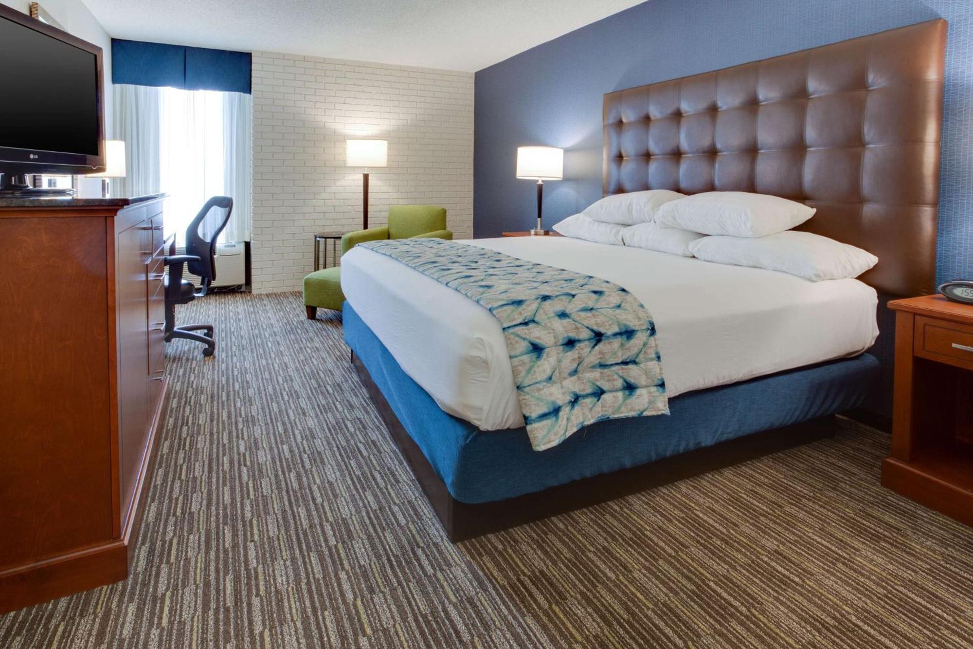 Drury Inn & Suites Nashville Airport ภายนอก รูปภาพ