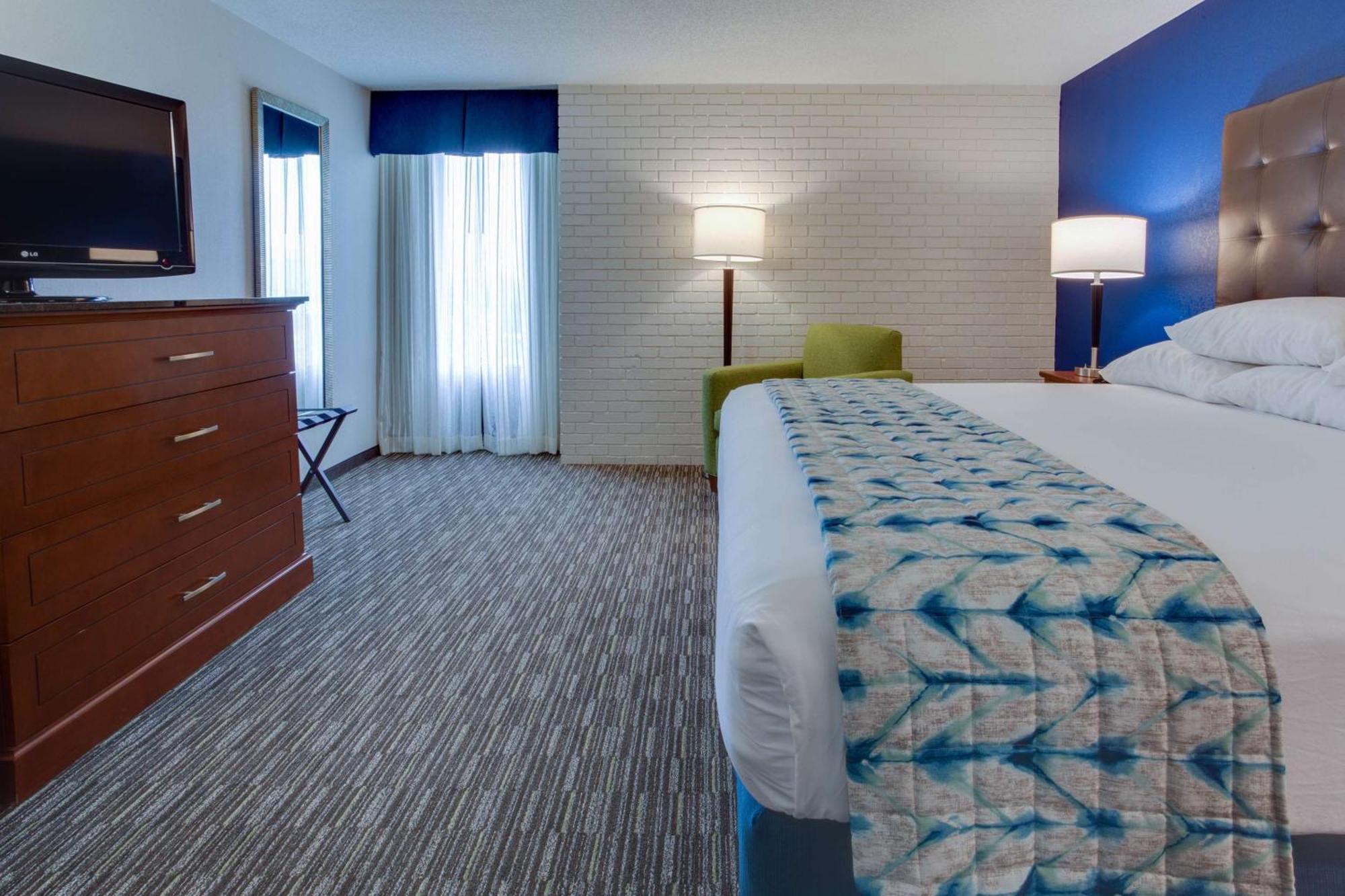 Drury Inn & Suites Nashville Airport ภายนอก รูปภาพ