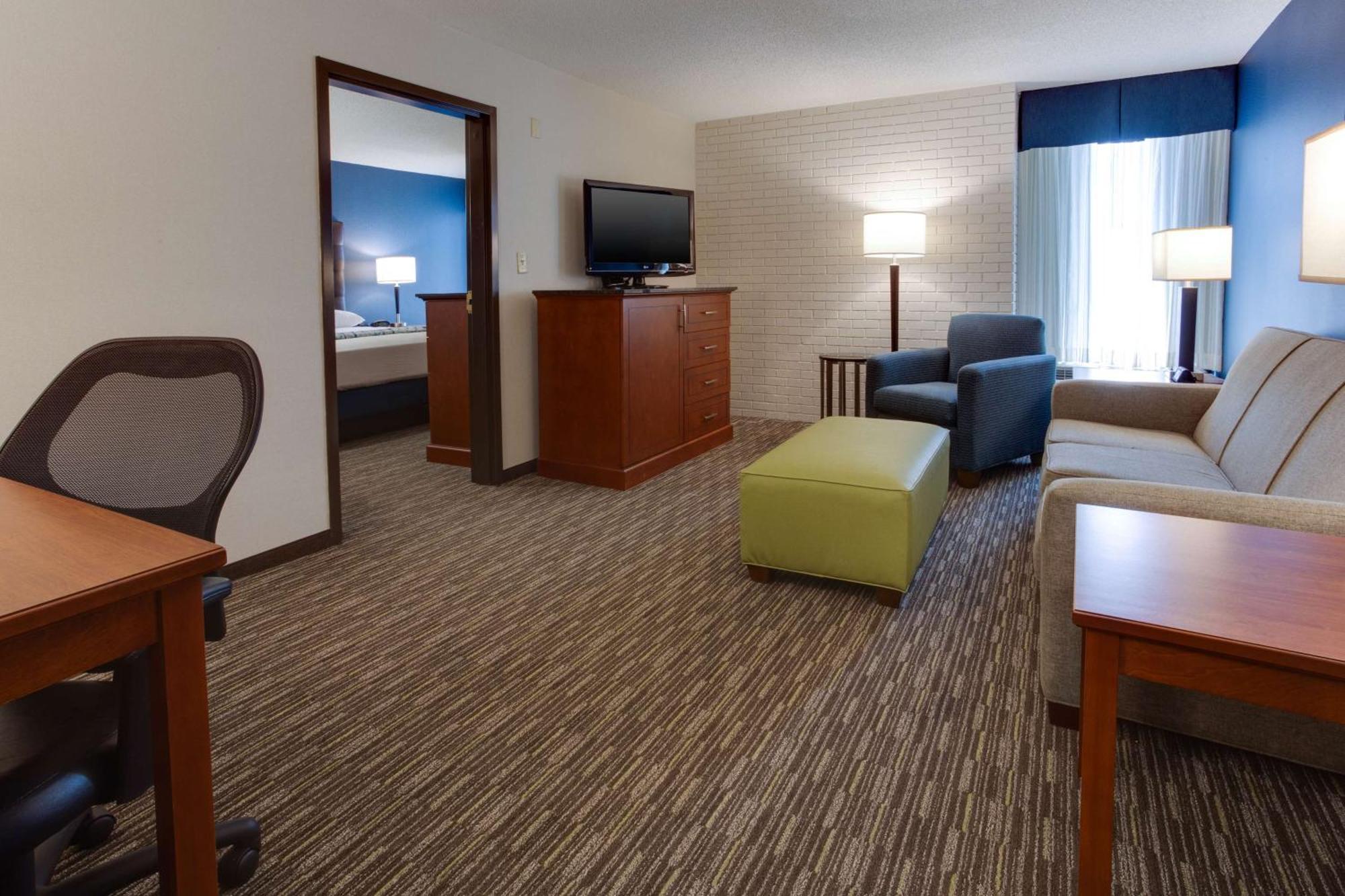 Drury Inn & Suites Nashville Airport ภายนอก รูปภาพ