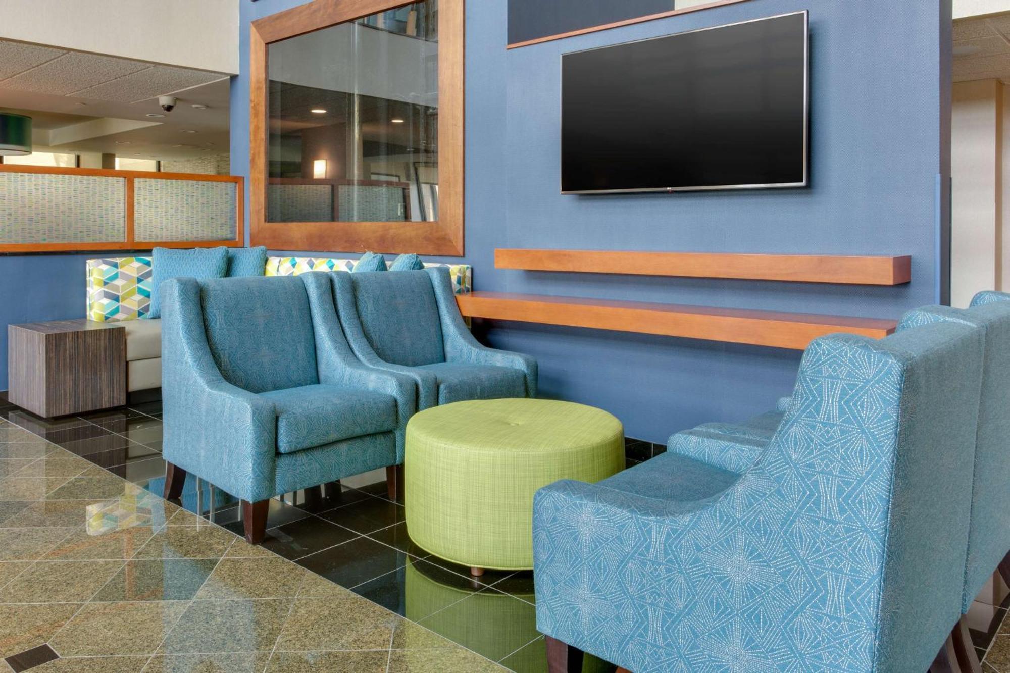 Drury Inn & Suites Nashville Airport ภายนอก รูปภาพ
